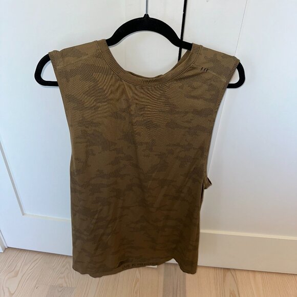 lululemon athletica Other - Lululemon Metal Vent Tech muscle tank